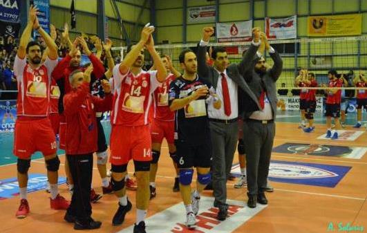 Ολυμπιακός και Φοίνικας διαφήμισαν το βόλεϊ, πρόκριση για ΑΕΚ και Λαμία